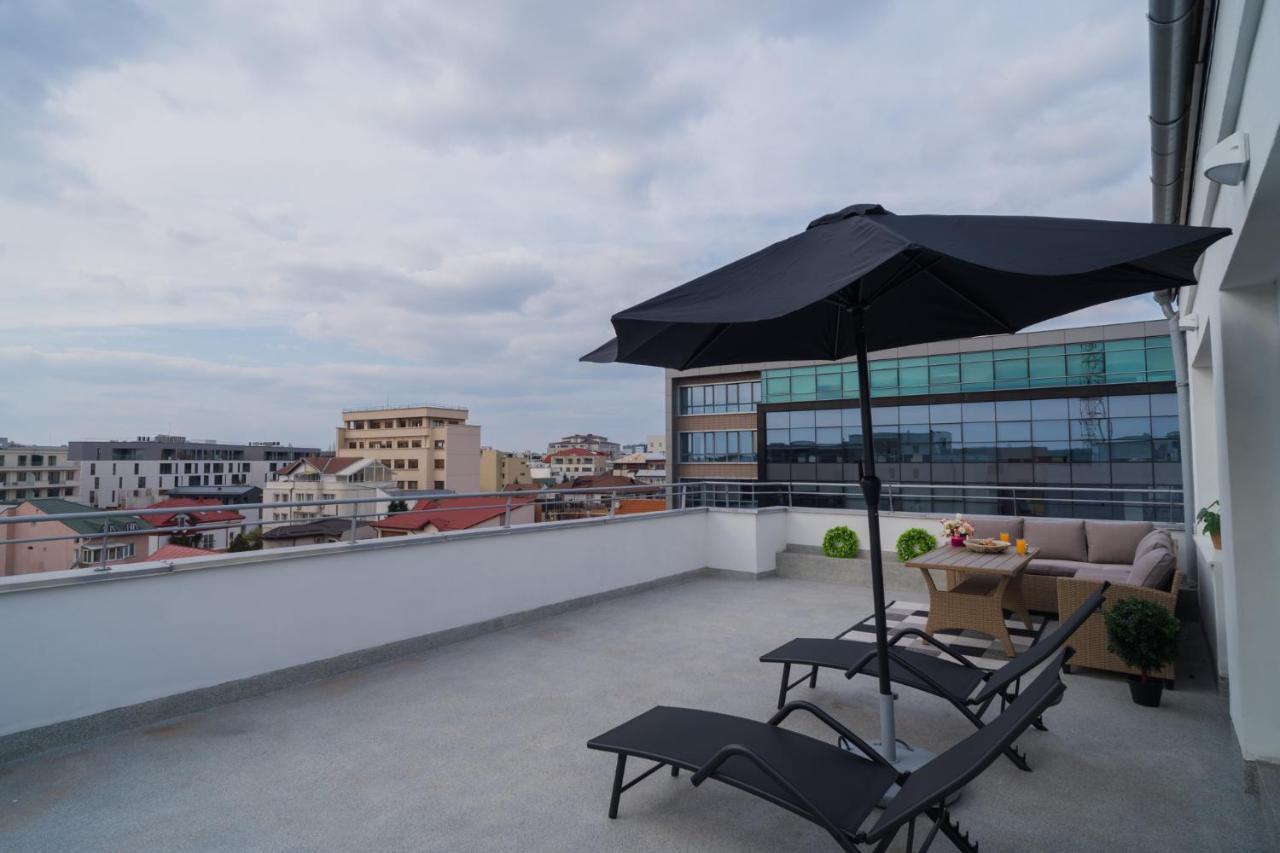 Penthouse With Huge Rooftop Terrace & City View Bucareste Exterior foto