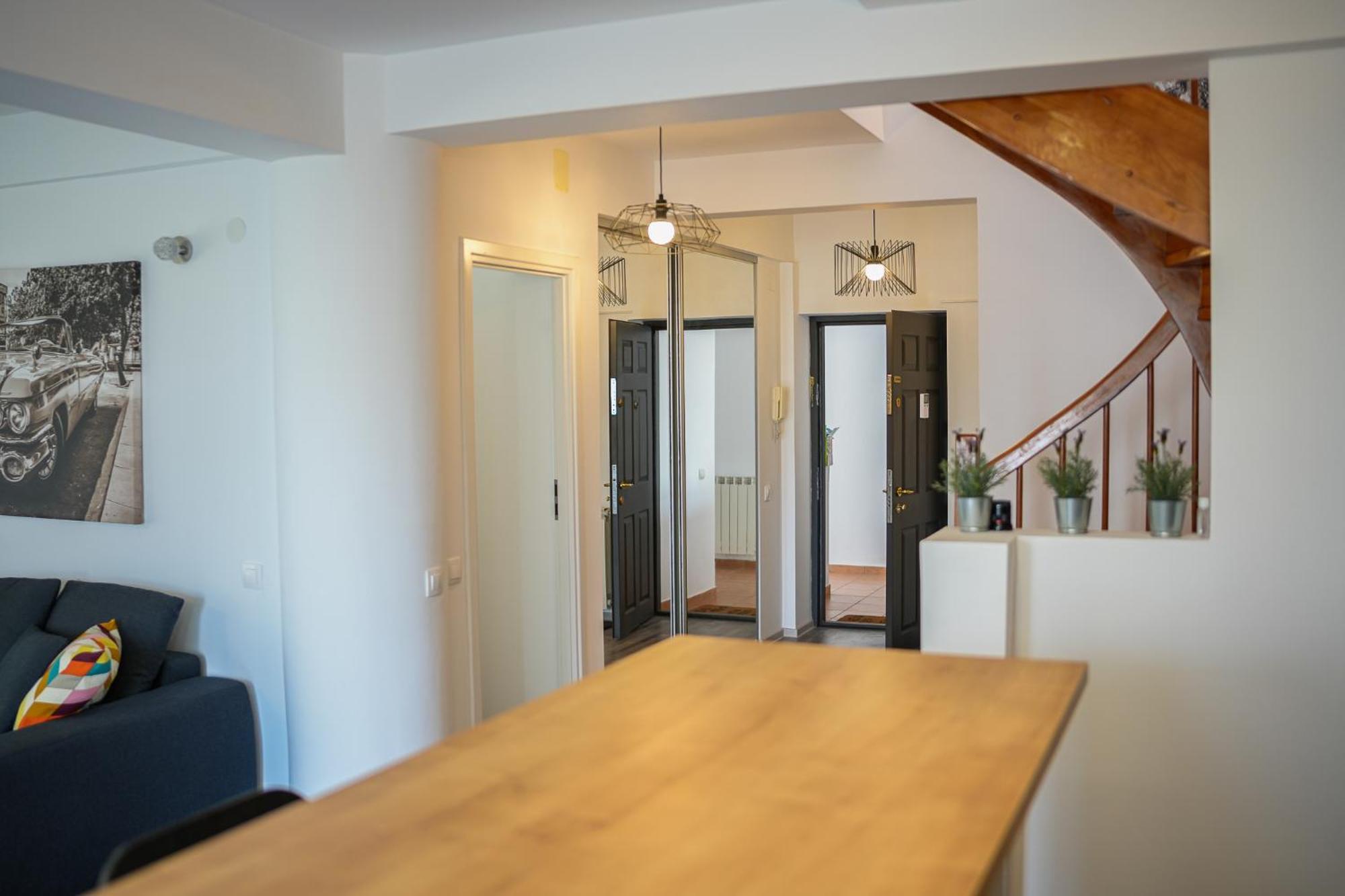 Penthouse With Huge Rooftop Terrace & City View Bucareste Exterior foto
